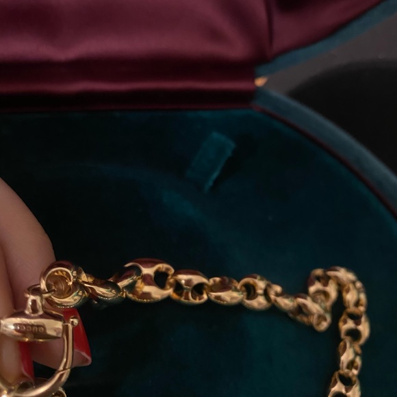 New Gucci 18K gold necklace! - Picture 3 of 4